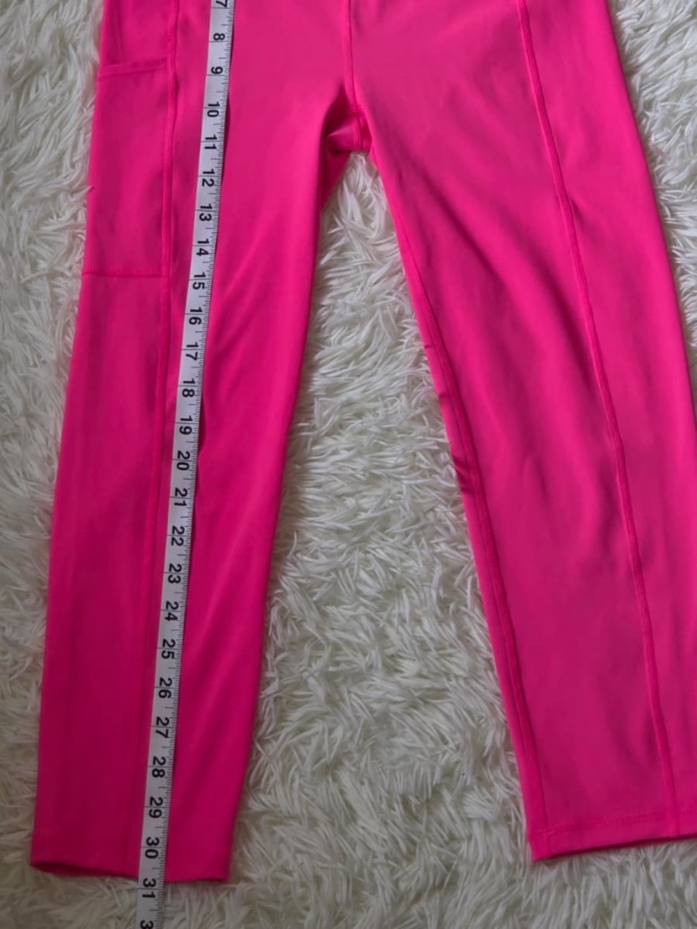 Lilly Pulitzer Set (Leggings and Top) - Picture 16 of 16